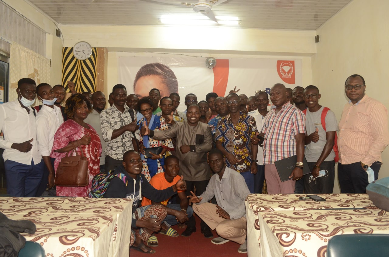 Mobirise Website Builder